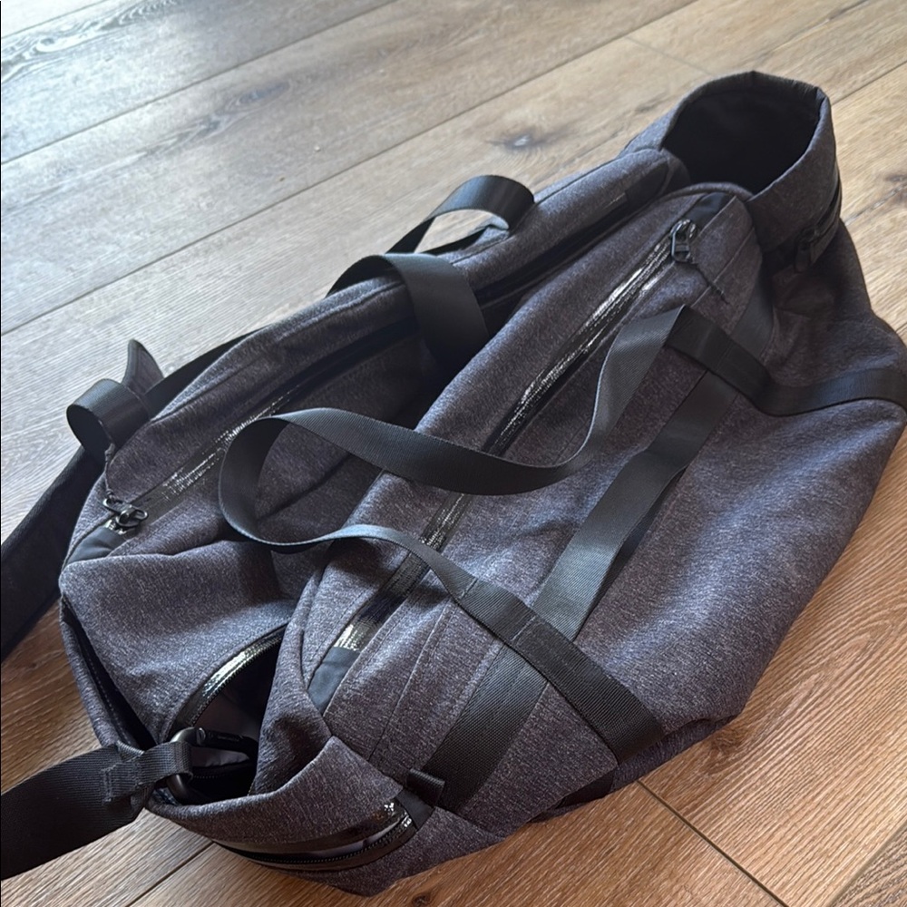 LULULEMON Gray Men's Bag